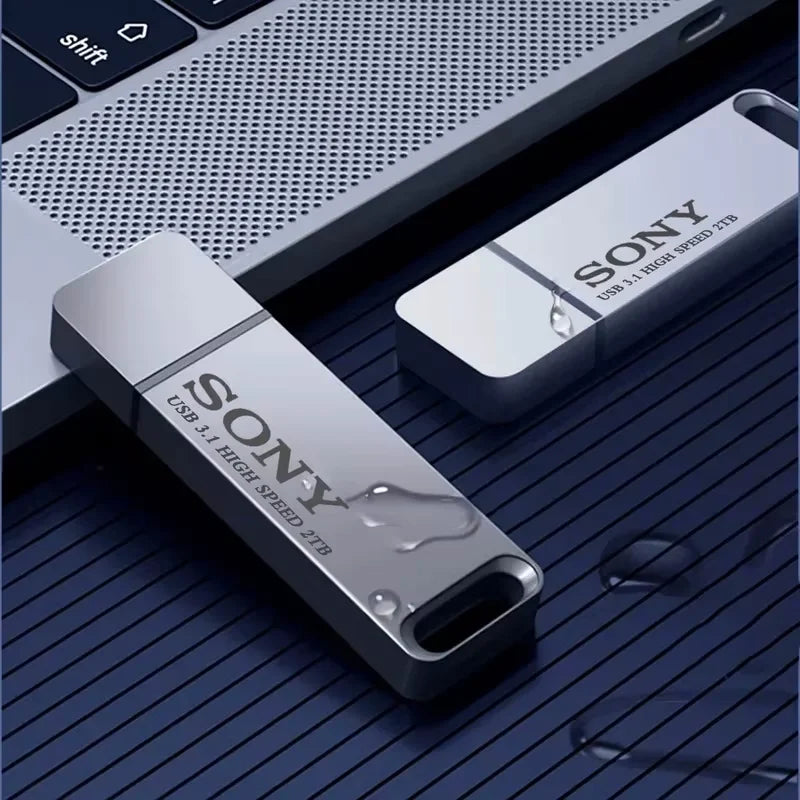 AG FlashCore™ 2TB USB-C High-Speed Flash Drive (USB 3.1)